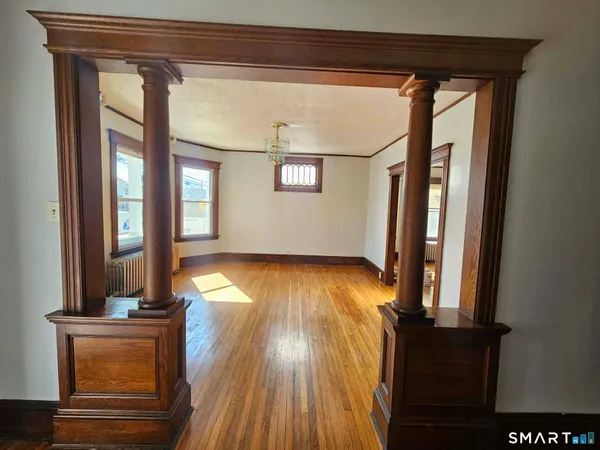 $1,700 | 103 Campfield Avenue, Hartford, CT 06114