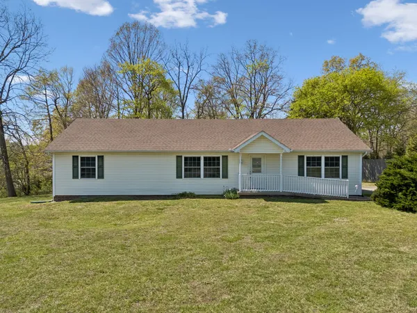 $330,000 | 6028 Pleasant Hill Drive, Pleasant View, TN 37146