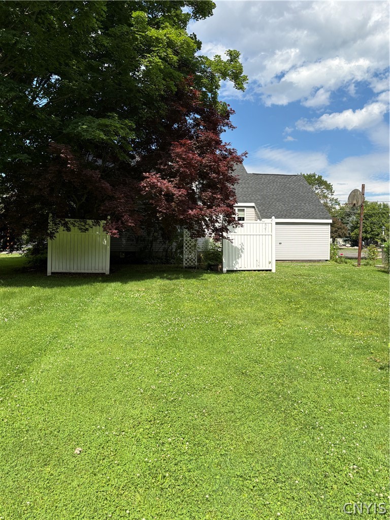8269 Oswego Road Clay, NY 13090 - Photo 4 of 16