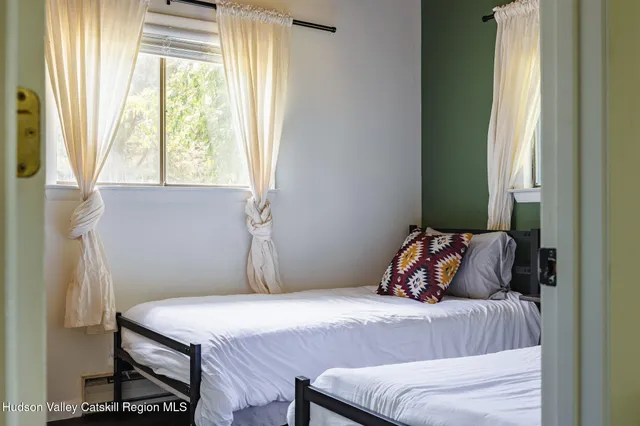 $635,000 | 47 Cherokee Drive, Hillsdale, NY 12529