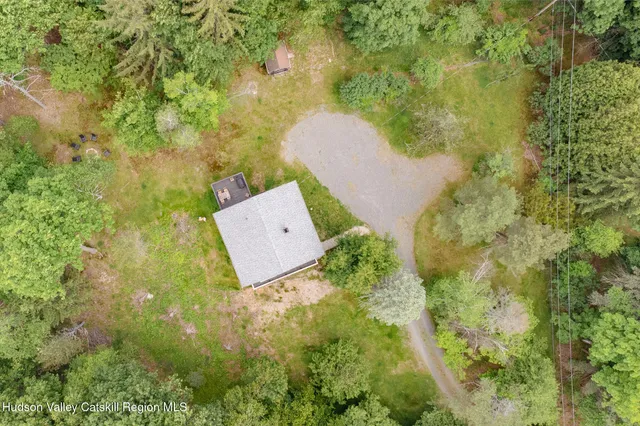 $635,000 | 47 Cherokee Drive, Hillsdale, NY 12529