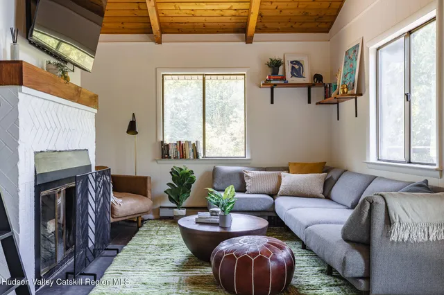 $635,000 | 47 Cherokee Drive, Hillsdale, NY 12529