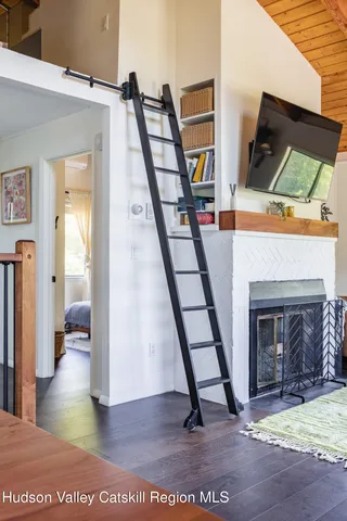 $635,000 | 47 Cherokee Drive, Hillsdale, NY 12529