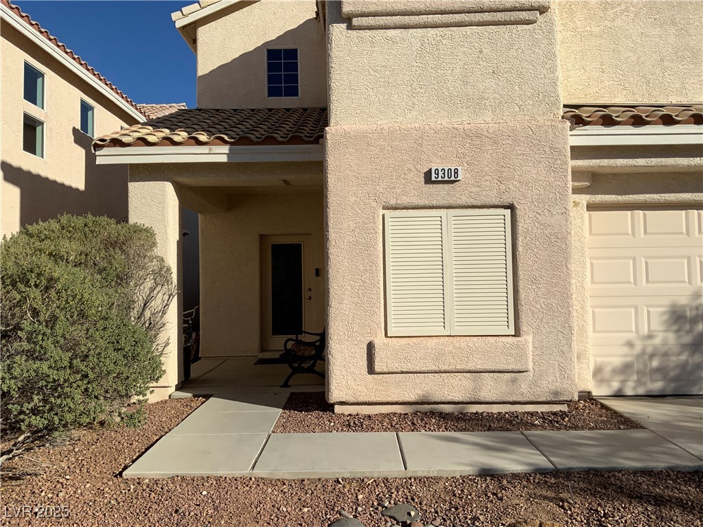 9308 Lakefront Color Street Las Vegas, NV 89178 - Photo 4 of 30