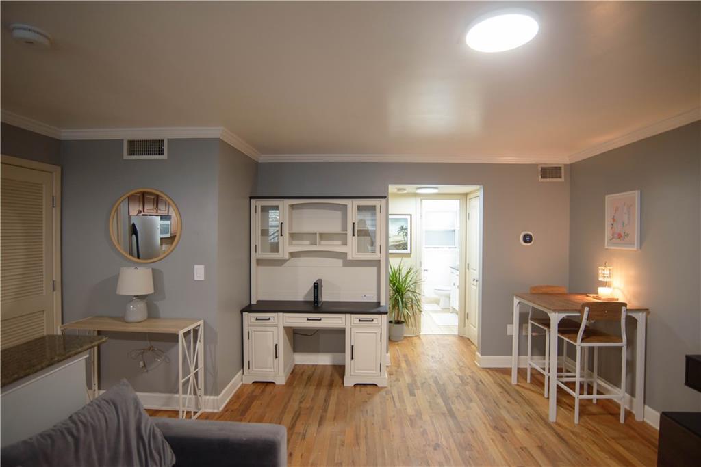 48 Peachtree Avenue Northeast, Unit 217 Atlanta, GA 30305 - Photo 3 of 8