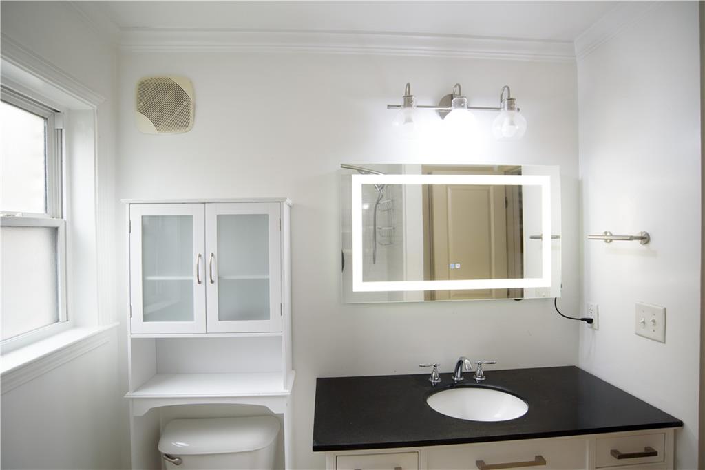 48 Peachtree Avenue Northeast, Unit 217 Atlanta, GA 30305 - Photo 5 of 8