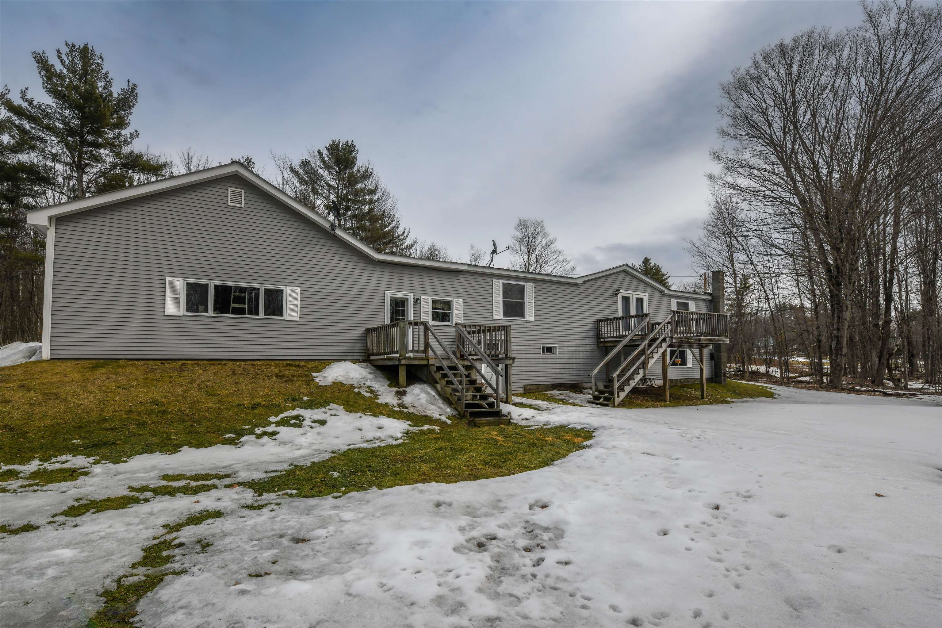 359 Woodward Road Haverhill, NH 03774 - Photo 2 of 29 Gallery Image 2