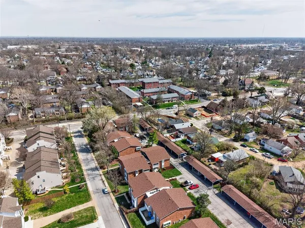 $169,900 | 530 Nirk Avenue, Unit F, St. Louis, MO 63122