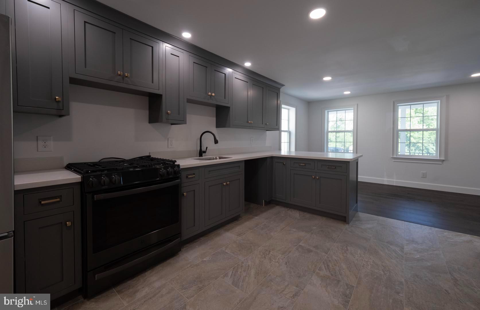 744 Fritztown Road Reading, PA 19608 - Photo 5 of 21 kitchen