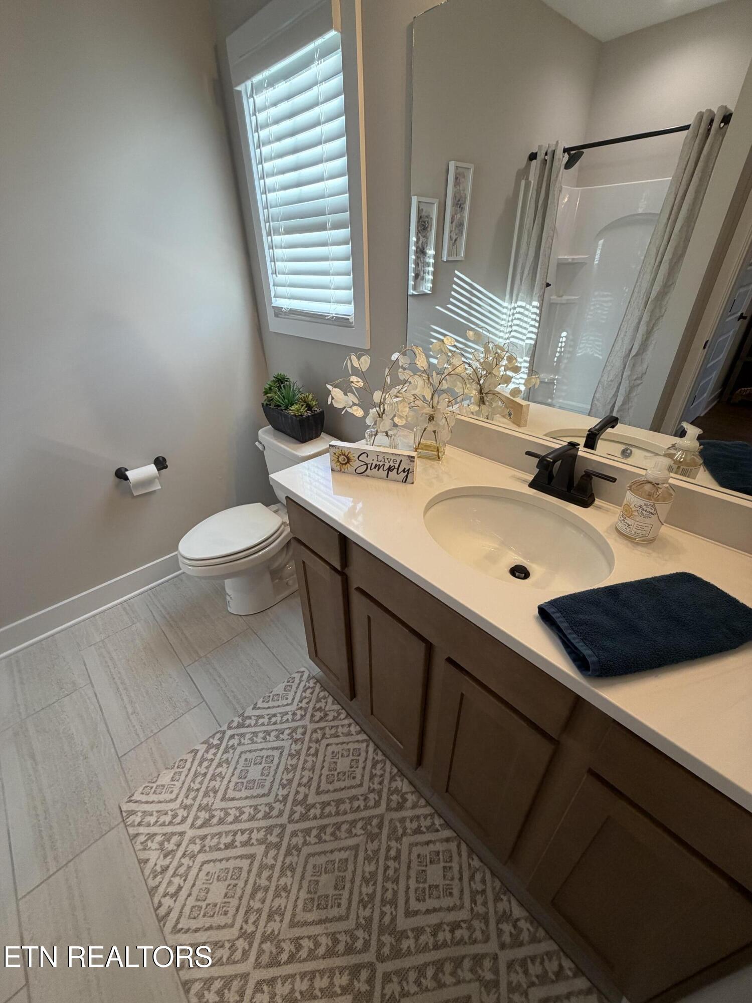 100 Kingberry Street, Unit LOT 1Q Oak Ridge, TN 37830 - Photo 11 of 43 IMG_1705