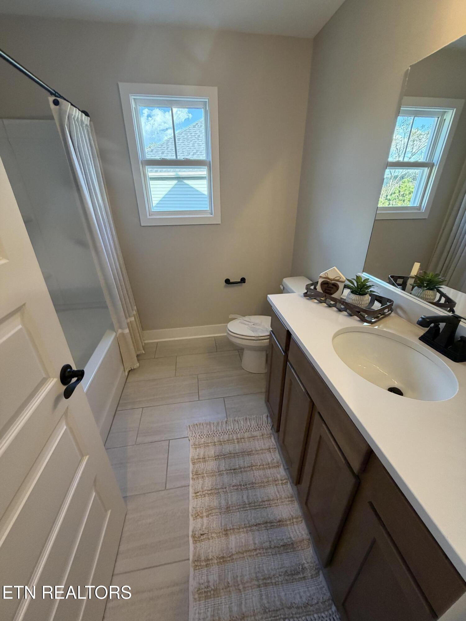 100 Kingberry Street, Unit LOT 1Q Oak Ridge, TN 37830 - Photo 19 of 43 IMG_1720