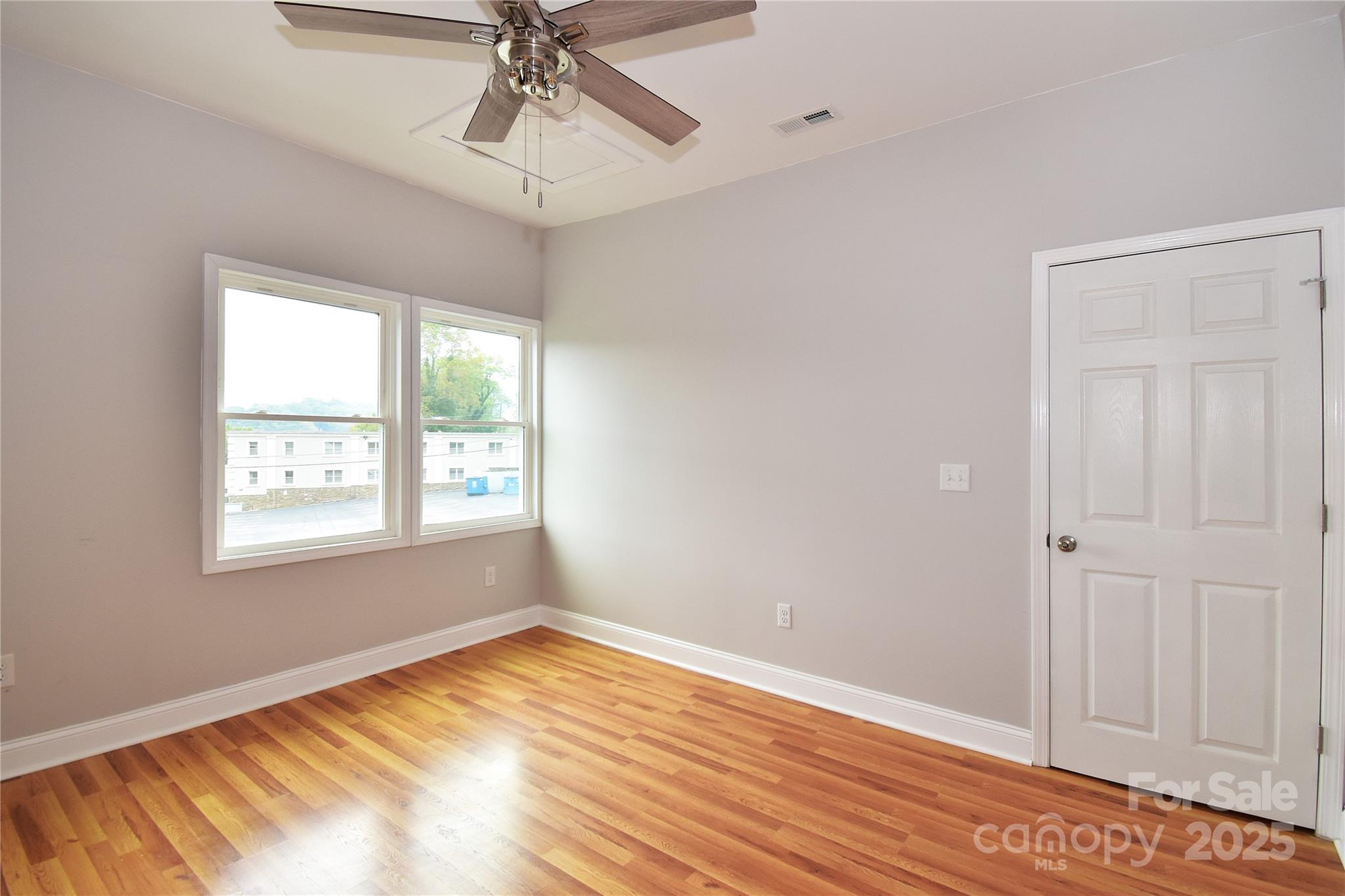 223 North Main Street Canton, NC 28716 - Photo 26 of 38