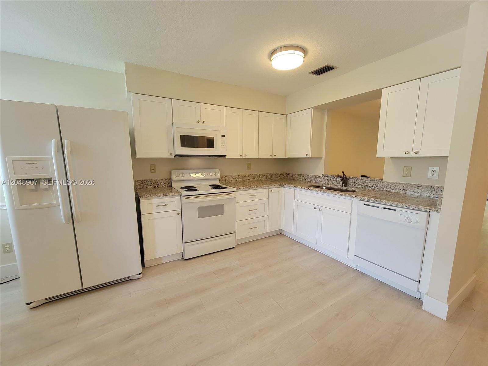 6014 Indrio Road, Unit 3 Fort Pierce, FL 34951 - Photo 4 of 27