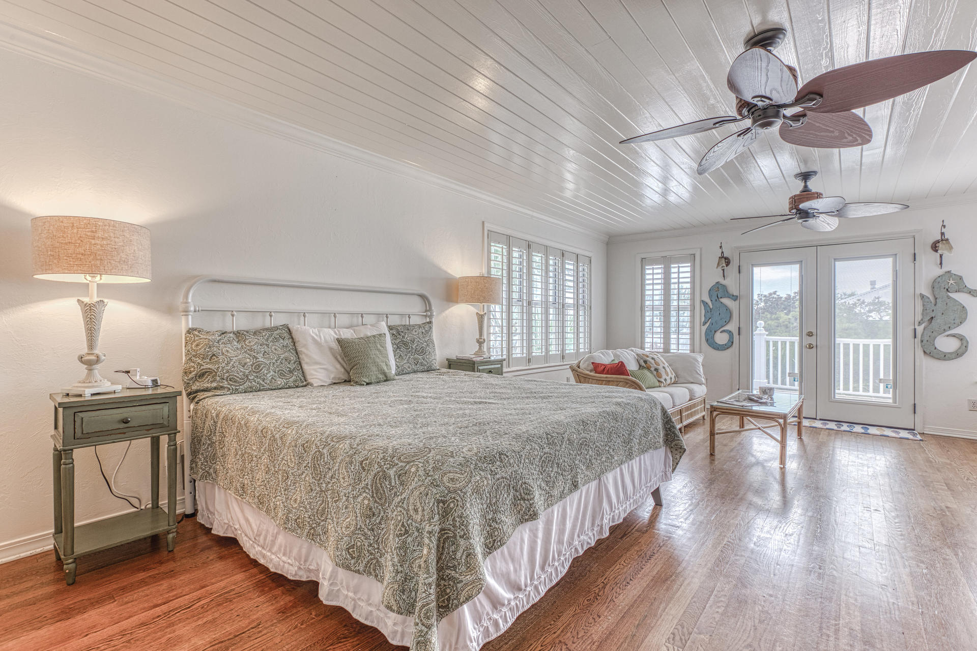 18 Draper Lane Santa Rosa Beach, FL 32459 - Photo 20 of 63 a bedroom with a bed and window