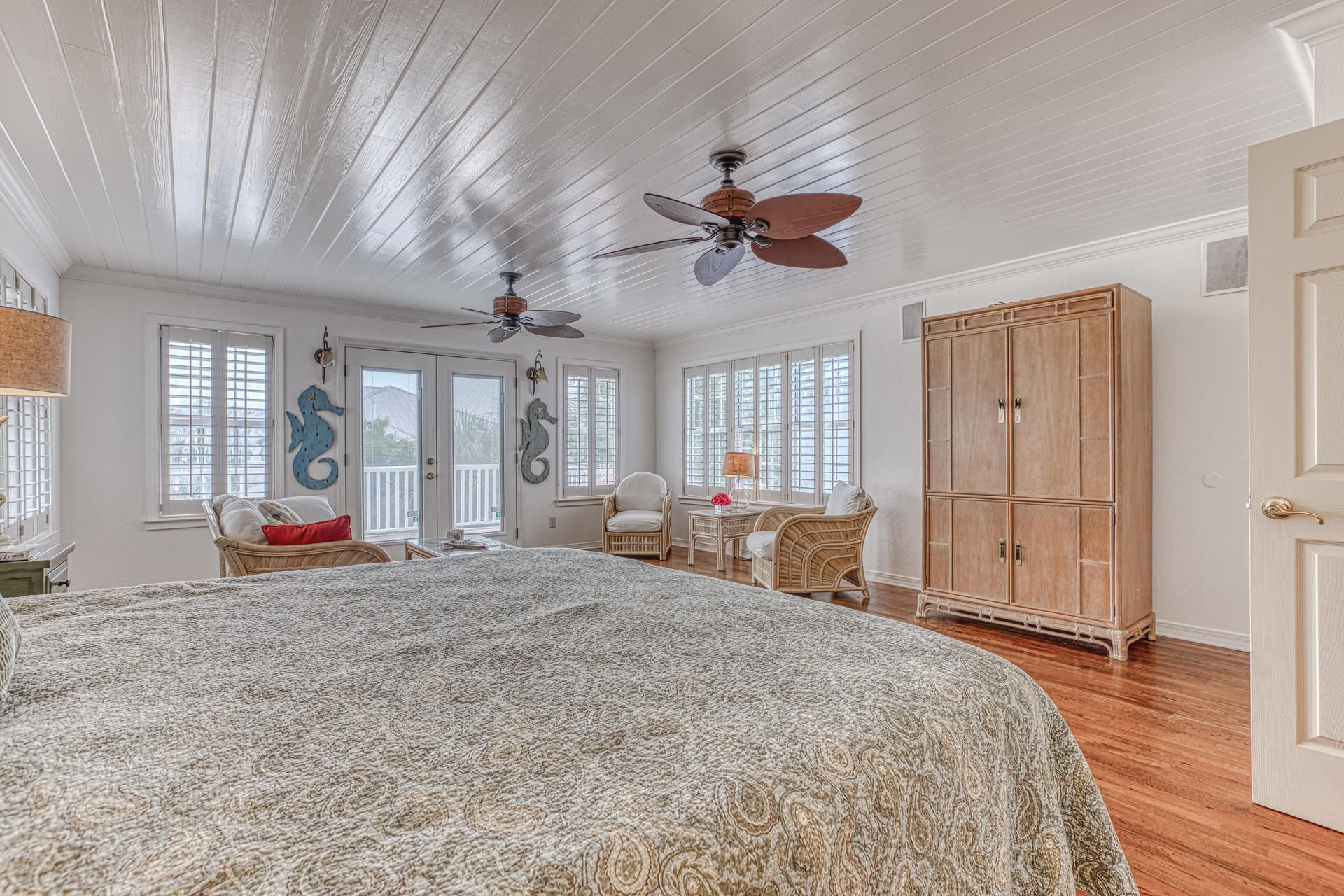18 Draper Lane Santa Rosa Beach, FL 32459 - Photo 21 of 63 a living room with furniture and a large window
