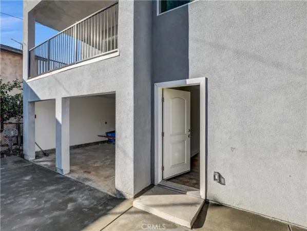 $5,500 | 1231 South Rowan Avenue, Unit 1/2, Los Angeles, CA 90023