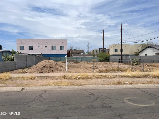 $174,999 | 340 West Yavapai Street, Unit 9, Phoenix, AZ 85003