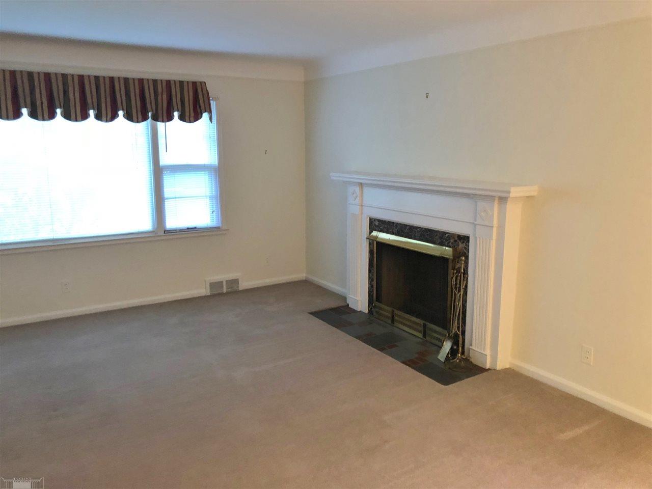 783-85 Harcourt Road Grosse Pointe Park, MI 48230 - Photo 4 of 20