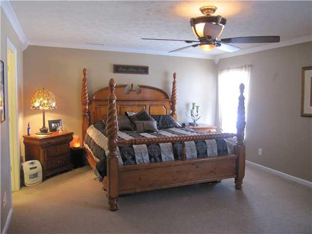 1026 Pine Ridge Way Brownsburg, IN 46112 - Photo 12 of 17 Gallery Image 12