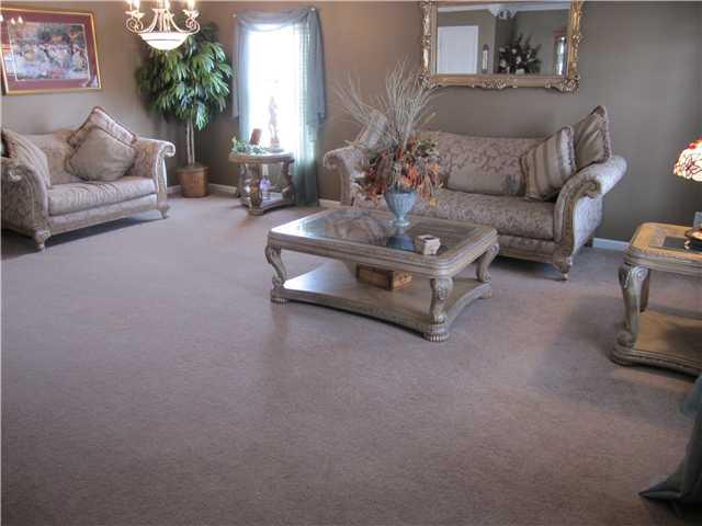 1026 Pine Ridge Way Brownsburg, IN 46112 - Photo 7 of 17 Gallery Image 7