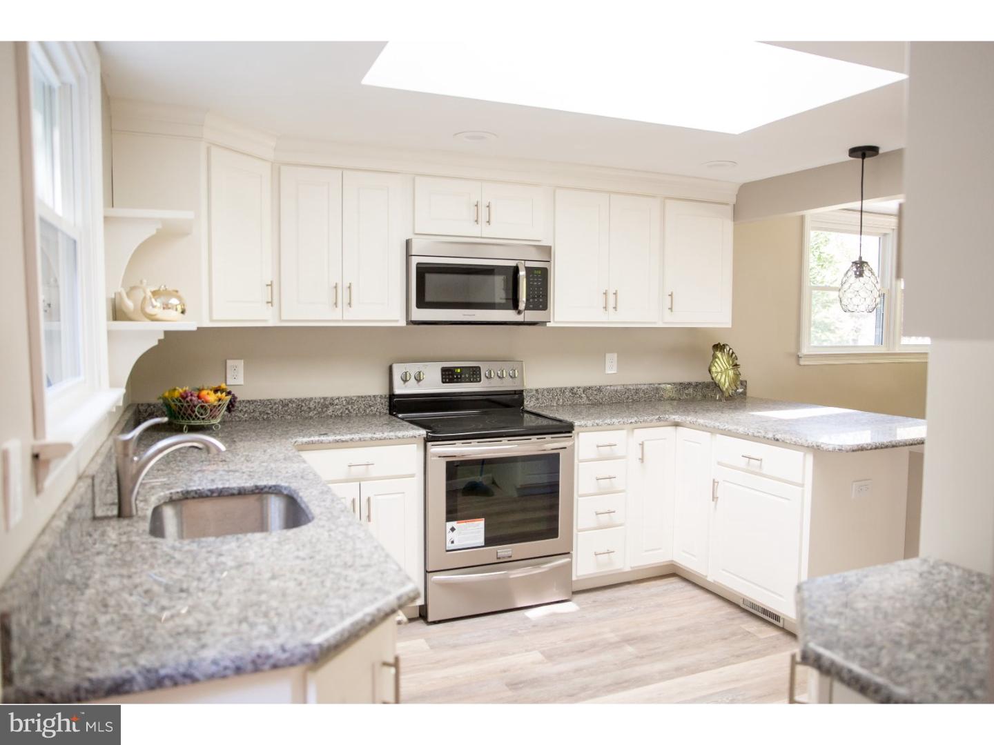 334 St James Road West Chester, PA 19380 - Photo 7 of 24 Kitchen