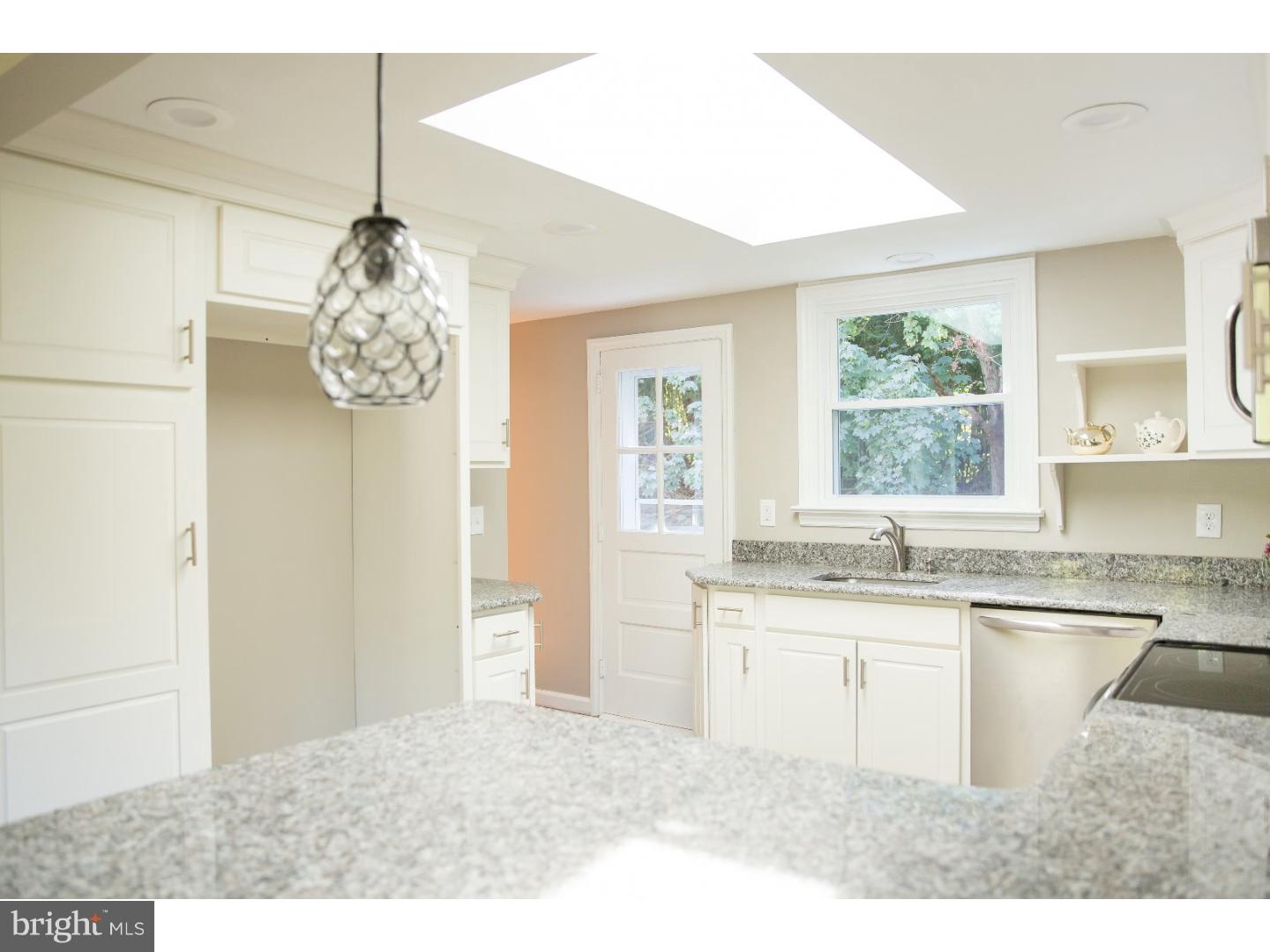 334 St James Road West Chester, PA 19380 - Photo 8 of 24 Kitchen