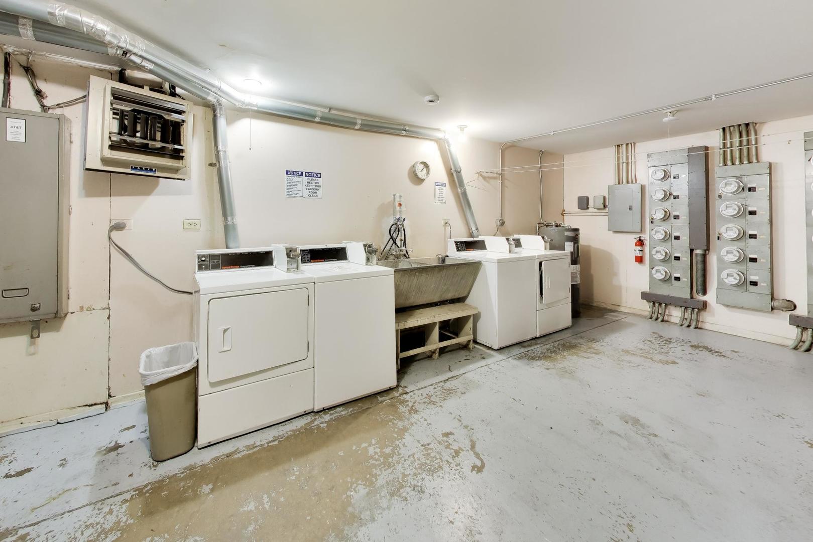 6359 North Ridge Avenue, Unit 302 Chicago, IL 60660 - Photo 24 of 33 Gallery Image 24