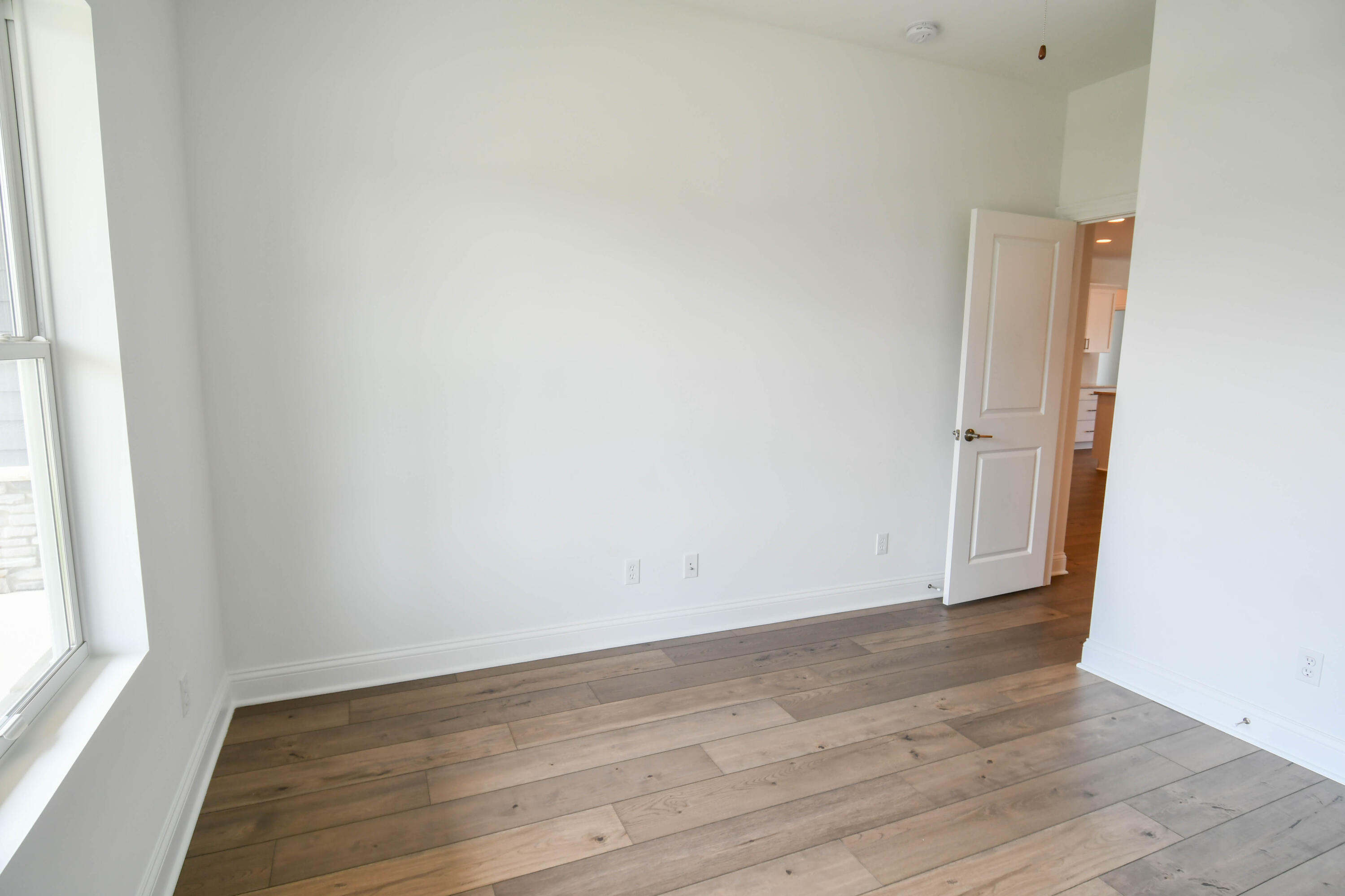 1664 Forest Ridge Drive Valparaiso, IN 46385 - Photo 6 of 23 2999x1999