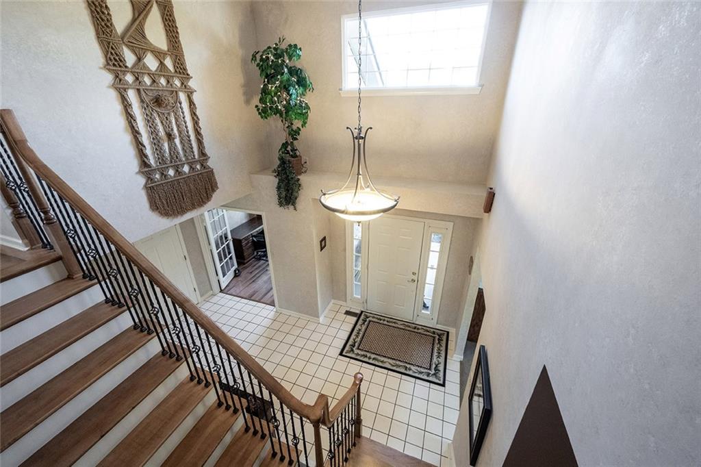 13253 Knoll Ridge Fishers, IN 46038 - Photo 4 of 60 Gallery Image 4