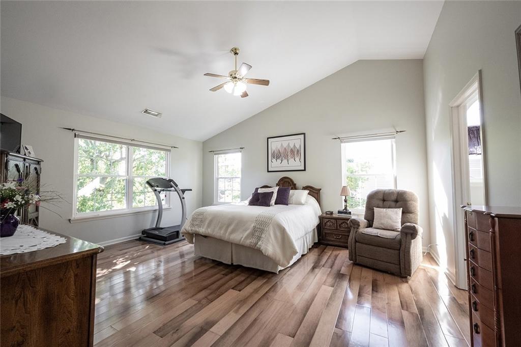 13253 Knoll Ridge Fishers, IN 46038 - Photo 32 of 60 Gallery Image 32