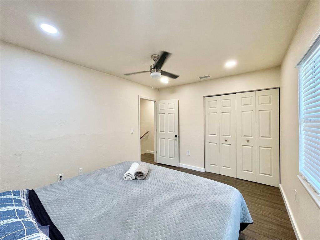 1826 Southwest 69th Terrace, Unit A & B Gainesville, FL 32607 - Photo 15 of 31 Gallery Image 15
