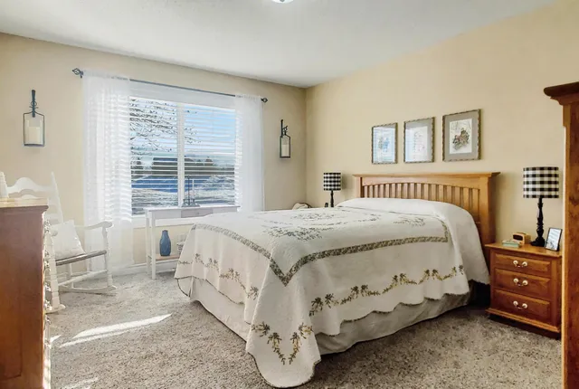 $320,000 | 2517 7th Avenue Southeast, Willmar, MN 56201