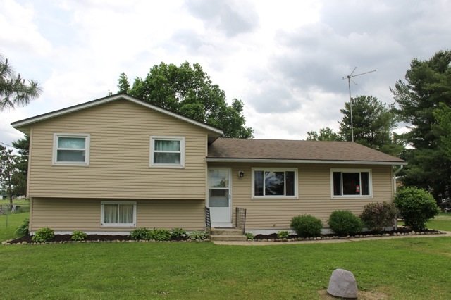 3127 East 300 North Rochester, IN 46975 - Photo 1 of 21