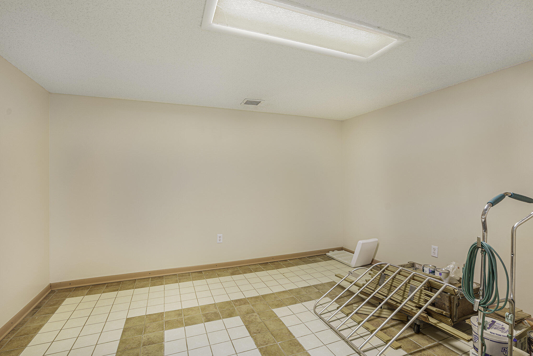 1400 Trebor Road St. Joseph, MI 49085 - Photo 18 of 28 Bonus Room