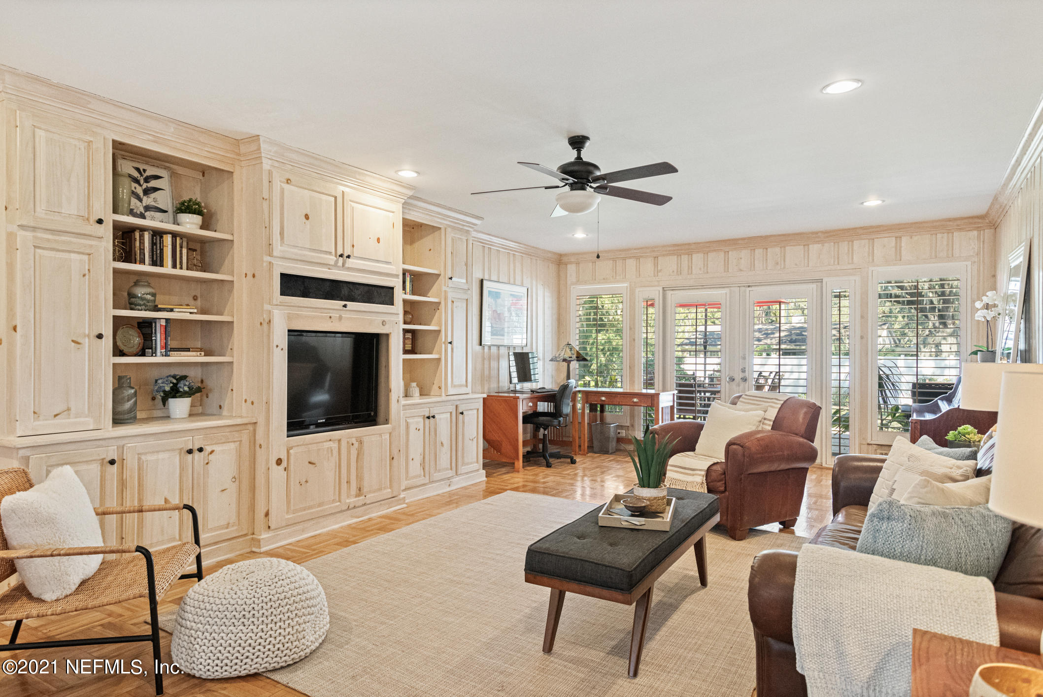 977 Waterman Road North Jacksonville, FL 32207 - Photo 19 of 44 977 Waterman Rd N (21).jpg-FULL
