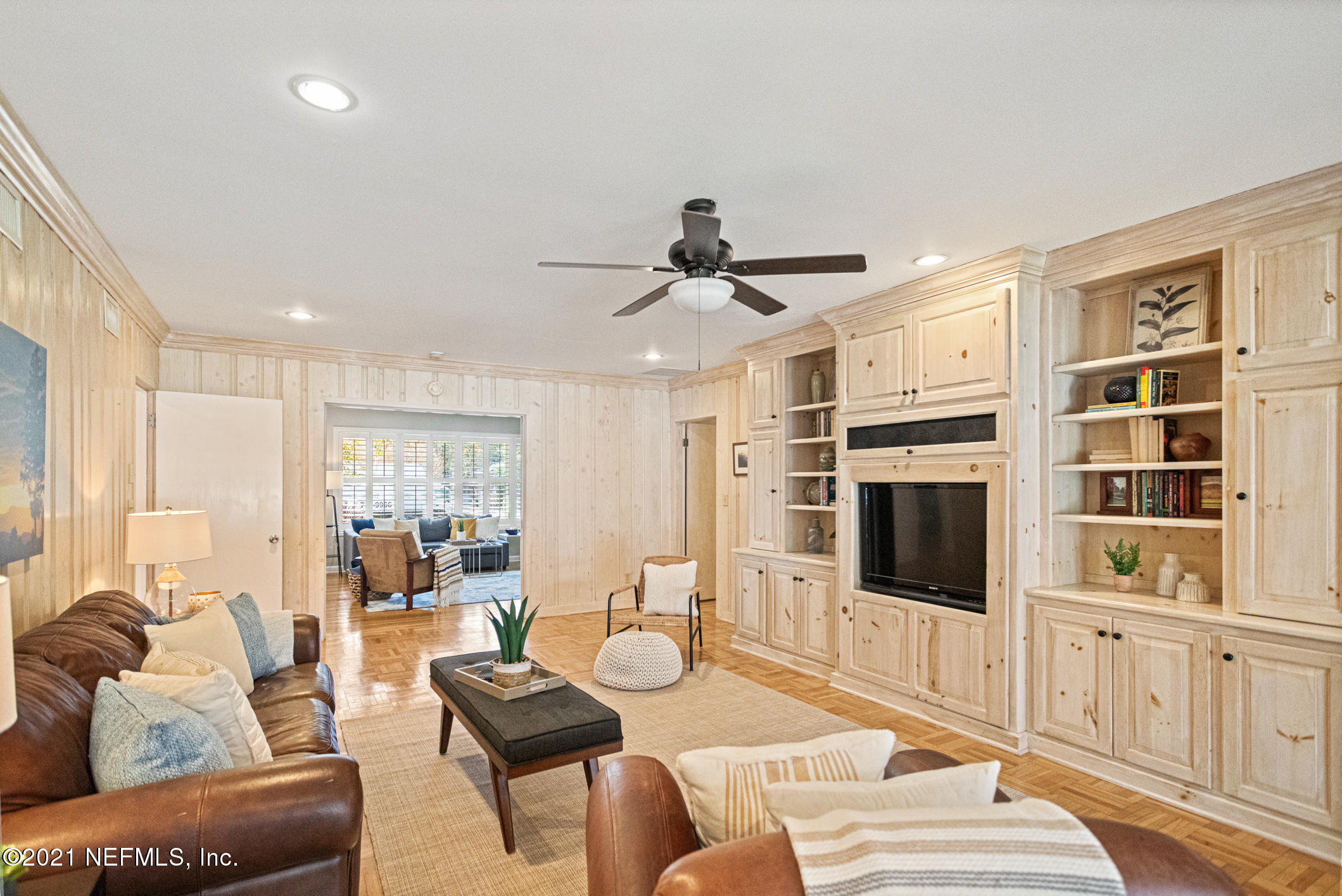 977 Waterman Road North Jacksonville, FL 32207 - Photo 21 of 44 977 Waterman Rd N (23).jpg-FULL