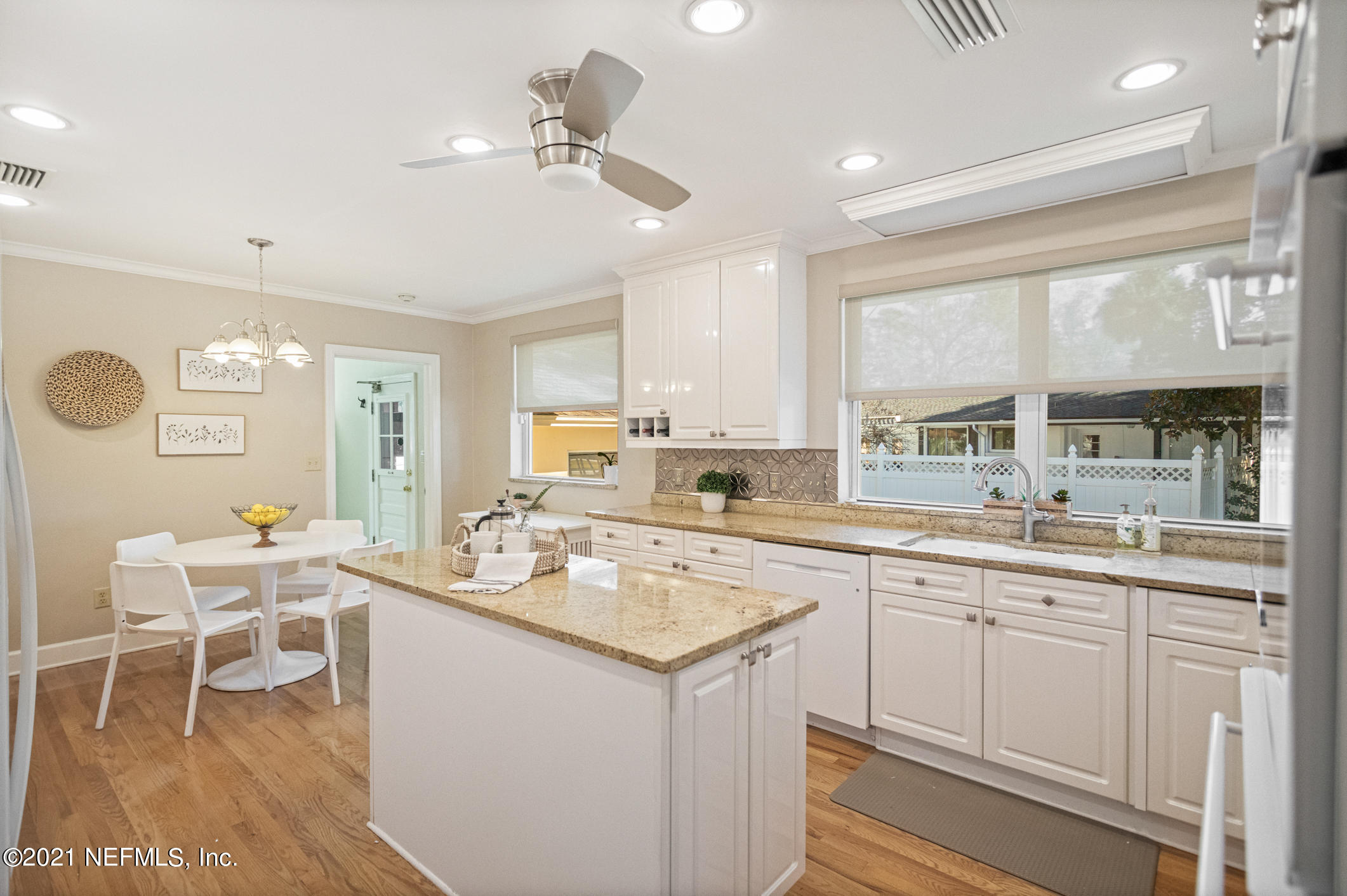977 Waterman Road North Jacksonville, FL 32207 - Photo 23 of 44 977 Waterman Rd N (25).jpg-FULL