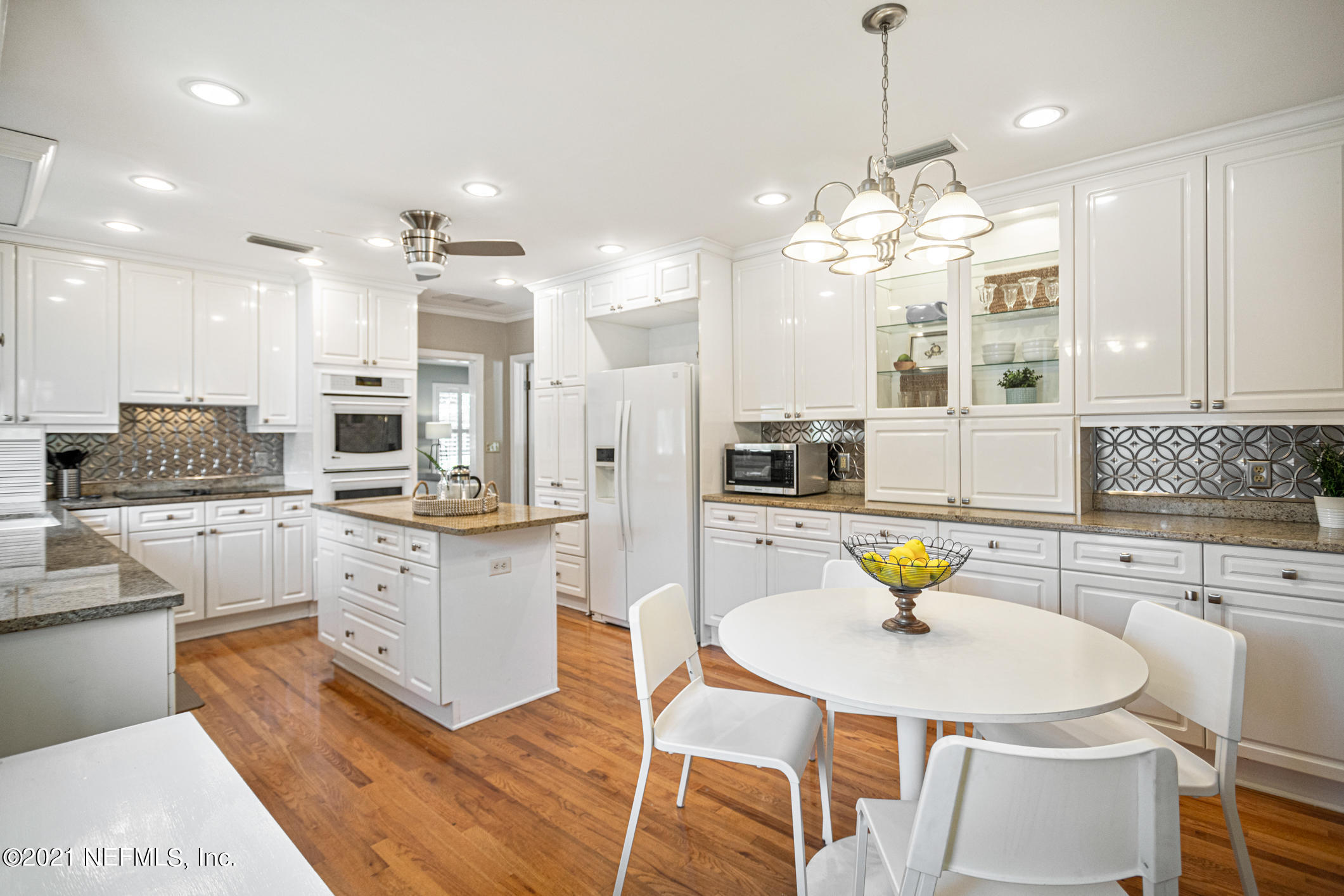 977 Waterman Road North Jacksonville, FL 32207 - Photo 24 of 44 977 Waterman Rd N (27).jpg-FULL