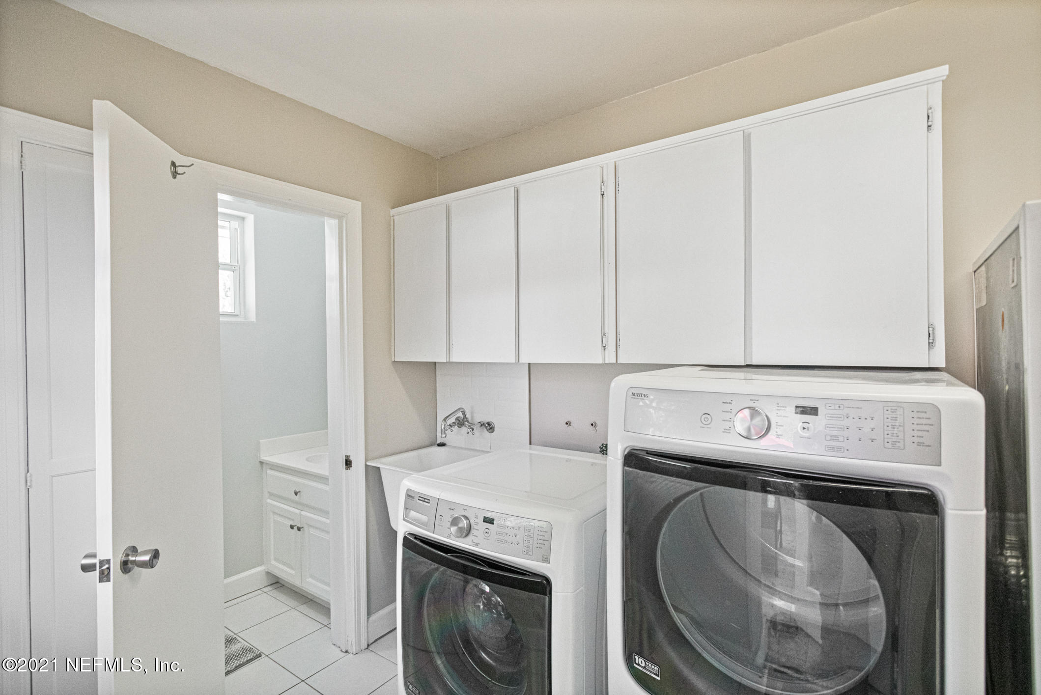 977 Waterman Road North Jacksonville, FL 32207 - Photo 28 of 44 977 Waterman Rd N (30).jpg-FULL