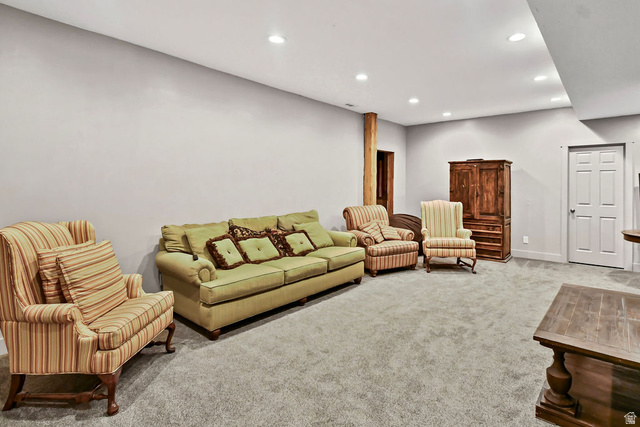 544 East 600 North, Unit 1 Joseph, UT 84739 - Photo 30 of 65 Spacious room featuring light gray walls, recessed lighting, and gray carpeting