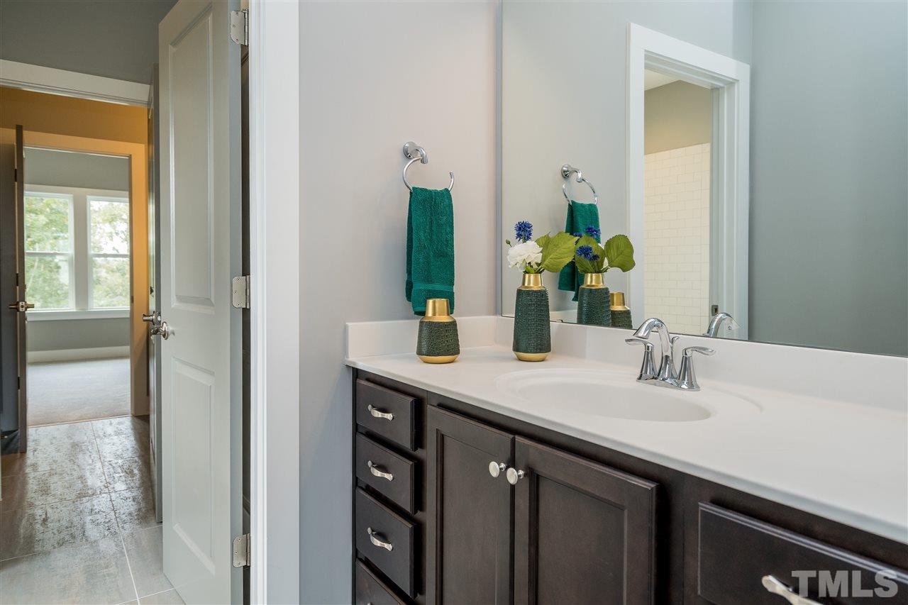 5019 Fanyon Way, Unit 26 Raleigh, NC 27612 - Photo 20 of 25 Gallery Image 20