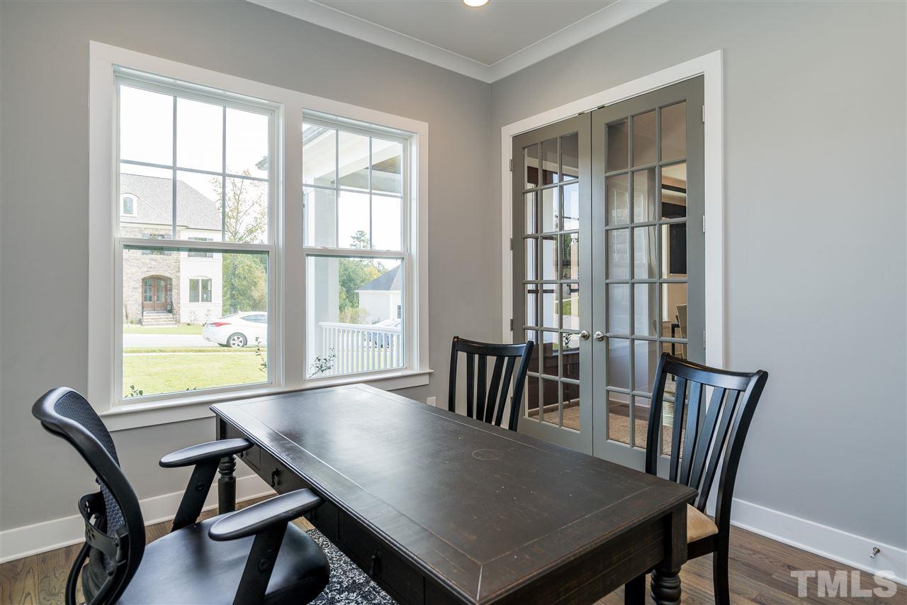 5019 Fanyon Way, Unit 26 Raleigh, NC 27612 - Photo 5 of 25 Gallery Image 5