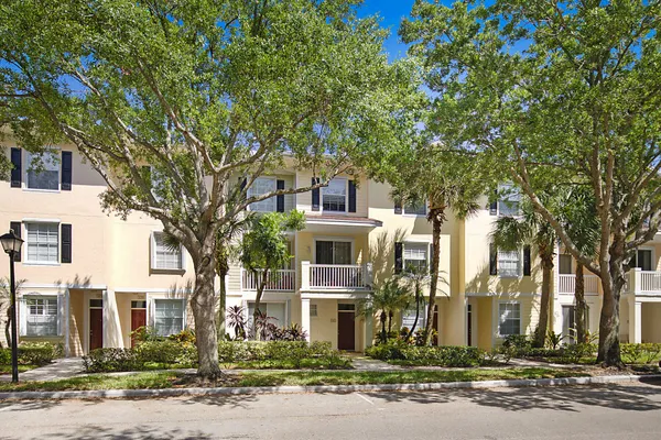 $370,000 | 125 Galicia Way, Unit 209, Jupiter, FL 33458
