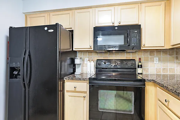 $370,000 | 125 Galicia Way, Unit 209, Jupiter, FL 33458