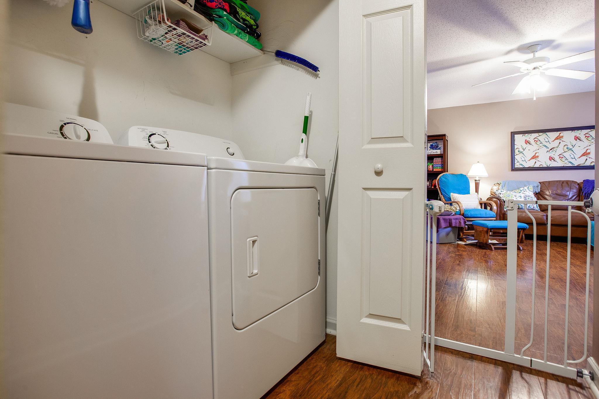 2005 Forest Ridge Trail Columbia, TN 38401 - Photo 20 of 26 Utility Room off from the Living Room