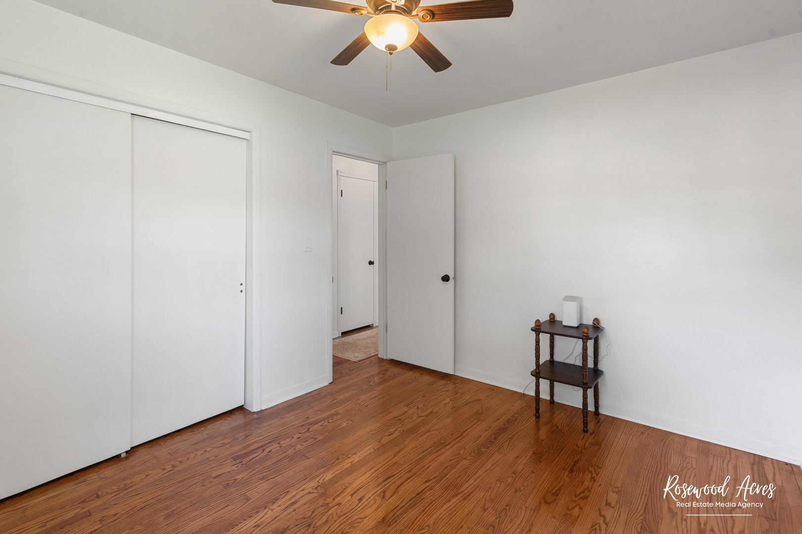 3090 River Road Kankakee, IL 60901 - Photo 15 of 22 wooden floor in an empty room with a window