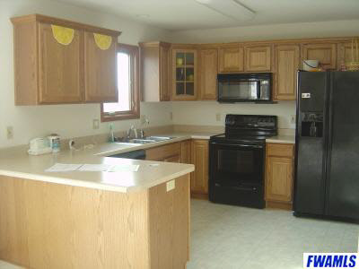 1335 Rambler Road Huntertown, IN 46748 - Photo 3 of 17 Gallery Image 3