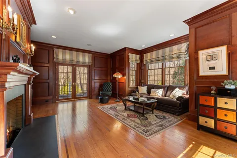 $4,995,000 | 5 Rocky Hollow Drive, Larchmont, NY 10538