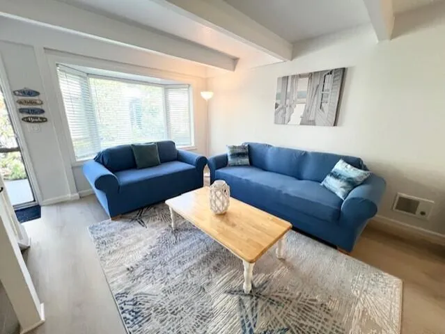 $3,150 | 231 Linden Avenue, Unit 9, Carpinteria, CA 93013