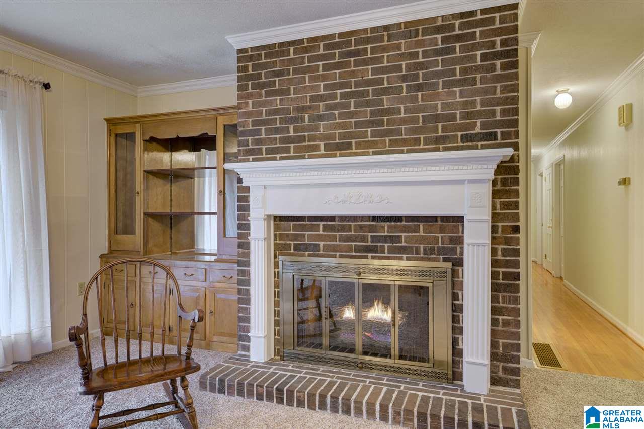 369 Hickory Road Gardendale, AL 35071 - Photo 13 of 41